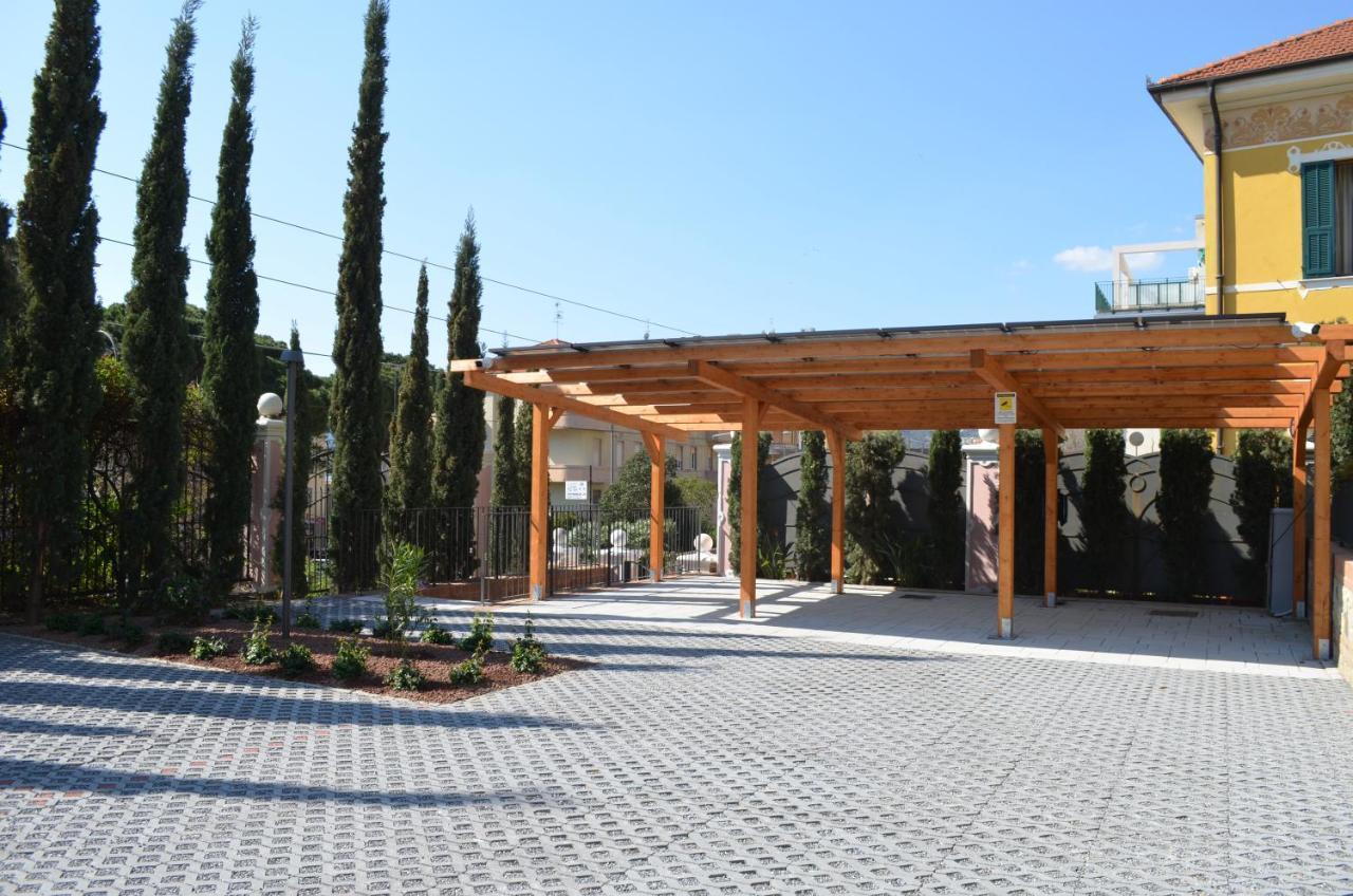 Alaxia Resort Alassio Zewnętrze zdjęcie