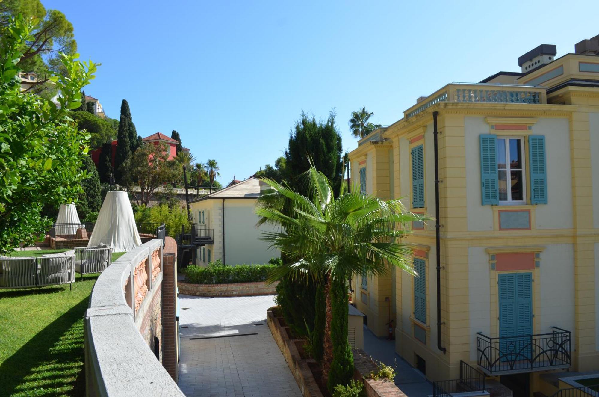 Alaxia Resort Alassio Zewnętrze zdjęcie