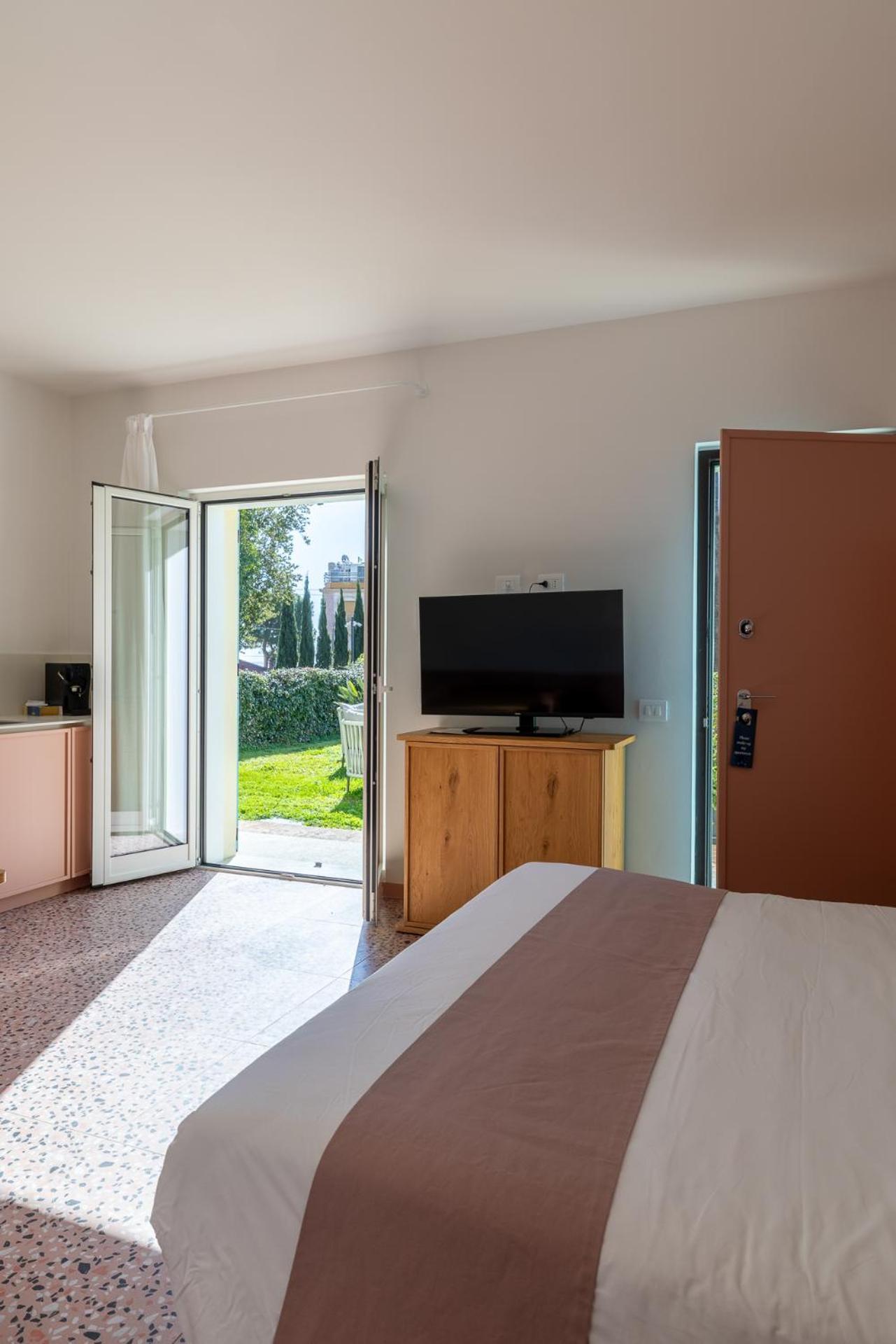 Alaxia Resort Alassio Zewnętrze zdjęcie